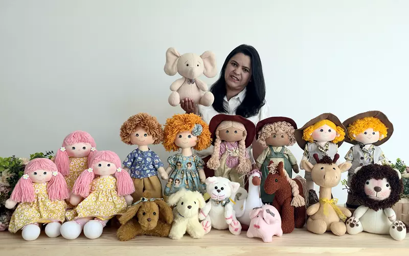 Coleção de Bonecas e Bichinhos